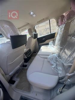 تۆیۆتا لاند کروزەر